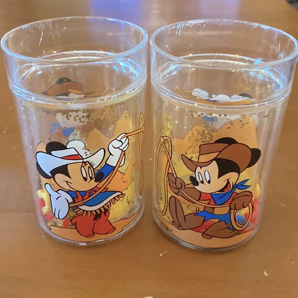 Vintage Mickey and Mini mouse kids cups - Picture 1 of 16